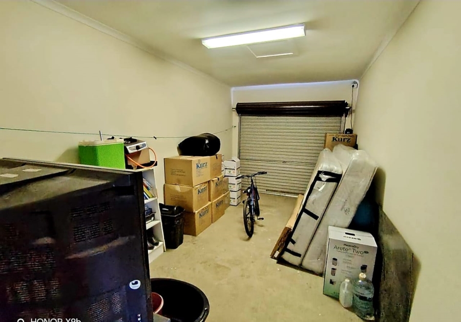 2 Bedroom Property for Sale in Graceland Eastern Cape